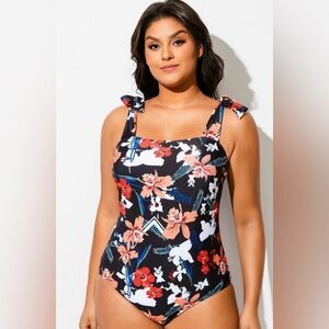 MEET.CURVE Floral Print Women's Swimsuit - NWT